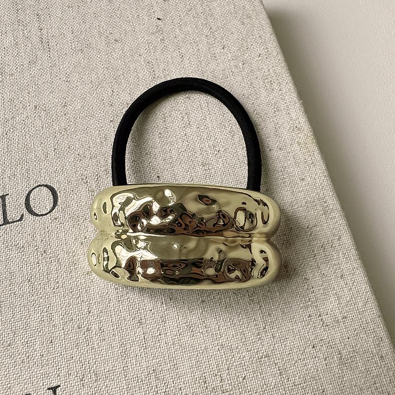 Новая геометрическая мятая металлическая заколка для волос и пряжка для хвостика в корейском стиле, аксессуары для волос для хвостика для женщин, девушек, головной убор
Новая геометрическая мятая металлическая заколка для волос и пряжка для хвостика в корейском стиле, аксессуары для волос для хвостика для женщин, девушек, головной убор