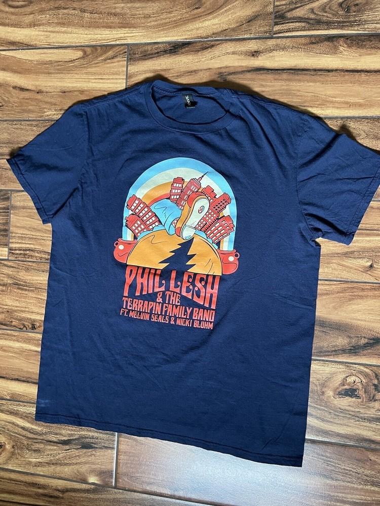 Phil Lesh & The Terrapin Family Band Navy Shirt Unisex Concert S to 5XL CR321 Unisex T-Shirt XXXXL
Phil Lesh & The Terrapin Family Band Navy Shirt Unisex Concert S to 5XL CR321 Unisex T-Shirt XXXXL