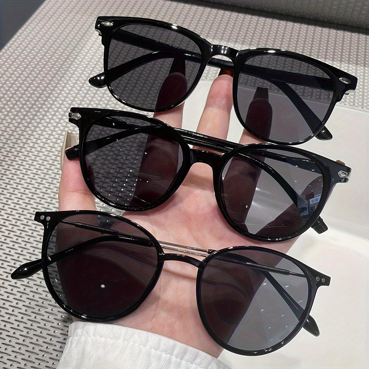 3PCS plain oval frame stylish glasses, suitable for both men and women, featuring rivets for decoration. Ideal for everyday wear чорний
3PCS plain oval frame stylish glasses, suitable for both men and women, featuring rivets for decoration. Ideal for everyday wear чорний