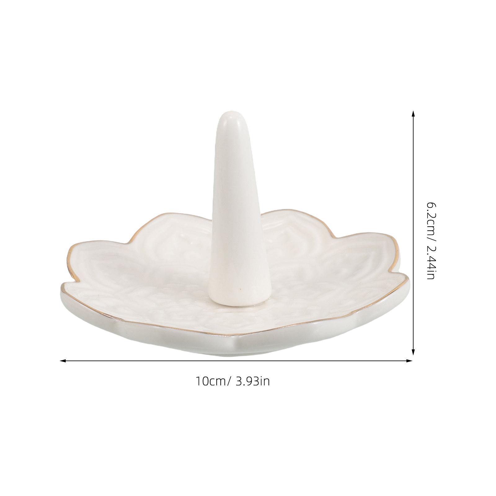 Ceramic Jewelry Storage Tray Elegant Ring Holder Plate Decorative Trinket Dish Small Jewelry Organizer for Home Table білий
Ceramic Jewelry Storage Tray Elegant Ring Holder Plate Decorative Trinket Dish Small Jewelry Organizer for Home Table білий