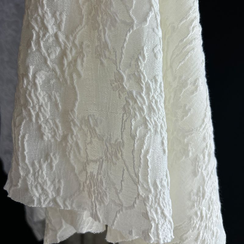 New smooth and draping jacquard stretch fabric suitable for wedding gowns formal dresses and designer clothing fabrics 1.5M&1M белый
New smooth and draping jacquard stretch fabric suitable for wedding gowns formal dresses and designer clothing fabrics 1.5M&1M белый