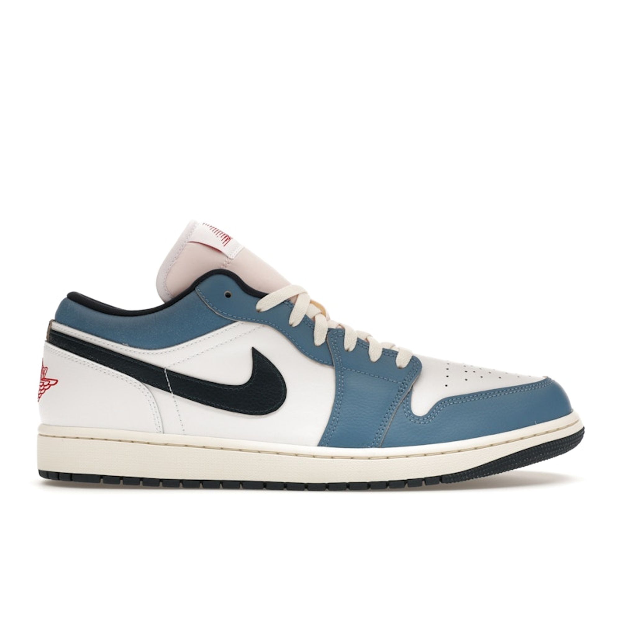 Мужские кроссовки Air Jordan 1 Low SE Motion Pack Синий Белый Aegean-Storm HM3711-144 47.5
Мужские кроссовки Air Jordan 1 Low SE Motion Pack Синий Белый Aegean-Storm HM3711-144 47.5