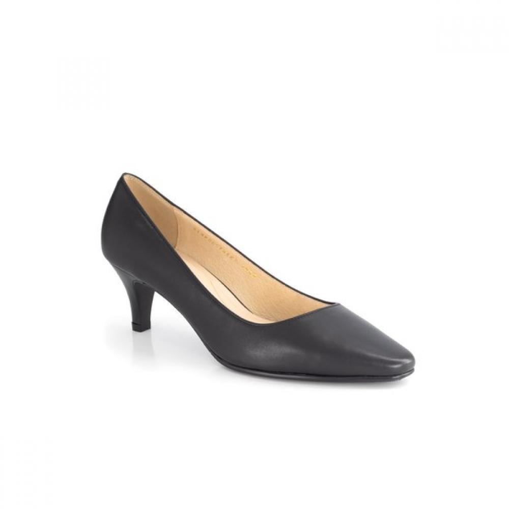 Kumkang Women Semi Square Toe Heel Dress Shoes Renpuc5781k1 225/blacks
Kumkang Women Semi Square Toe Heel Dress Shoes Renpuc5781k1 225/blacks