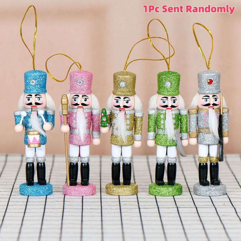 1/5Pcs Holiday Small Hanging Decoration 13Cm Colorful Glitter Nutcracker Soldier Puppets Christmas Wooden Ornaments A1
1/5Pcs Holiday Small Hanging Decoration 13Cm Colorful Glitter Nutcracker Soldier Puppets Christmas Wooden Ornaments A1