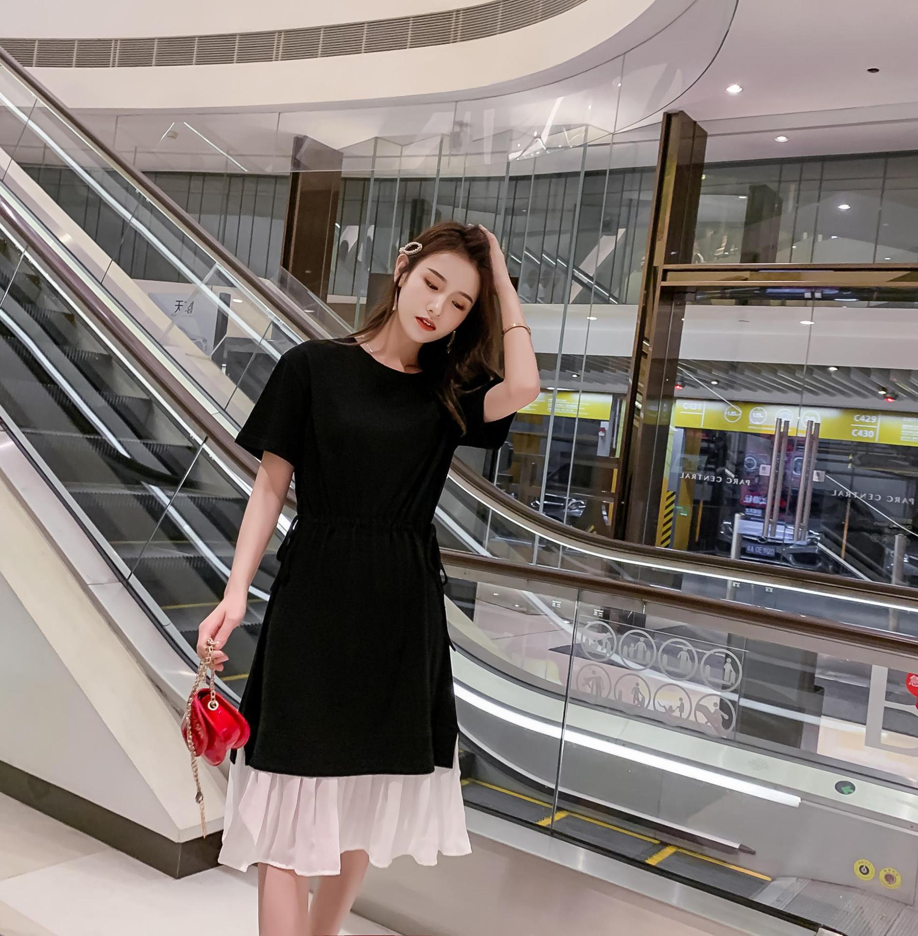 Women s new Korean version summer lace-up short-sleeved splicing two loose medium and long knee-length waist dress summer dress 3XL чорний
Women s new Korean version summer lace-up short-sleeved splicing two loose medium and long knee-length waist dress summer dress 3XL чорний