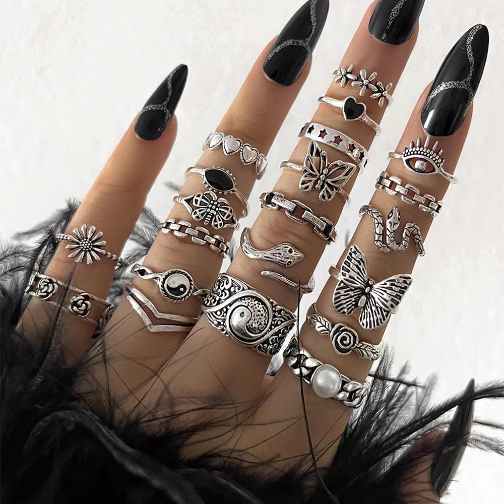 21 Pcs Gothic Rings Set for Women Fashion Simple Snake Butterfly Evil Eye Finger Ring Trendy Punk Jewelry Gifts 2026 New
21 Pcs Gothic Rings Set for Women Fashion Simple Snake Butterfly Evil Eye Finger Ring Trendy Punk Jewelry Gifts 2026 New