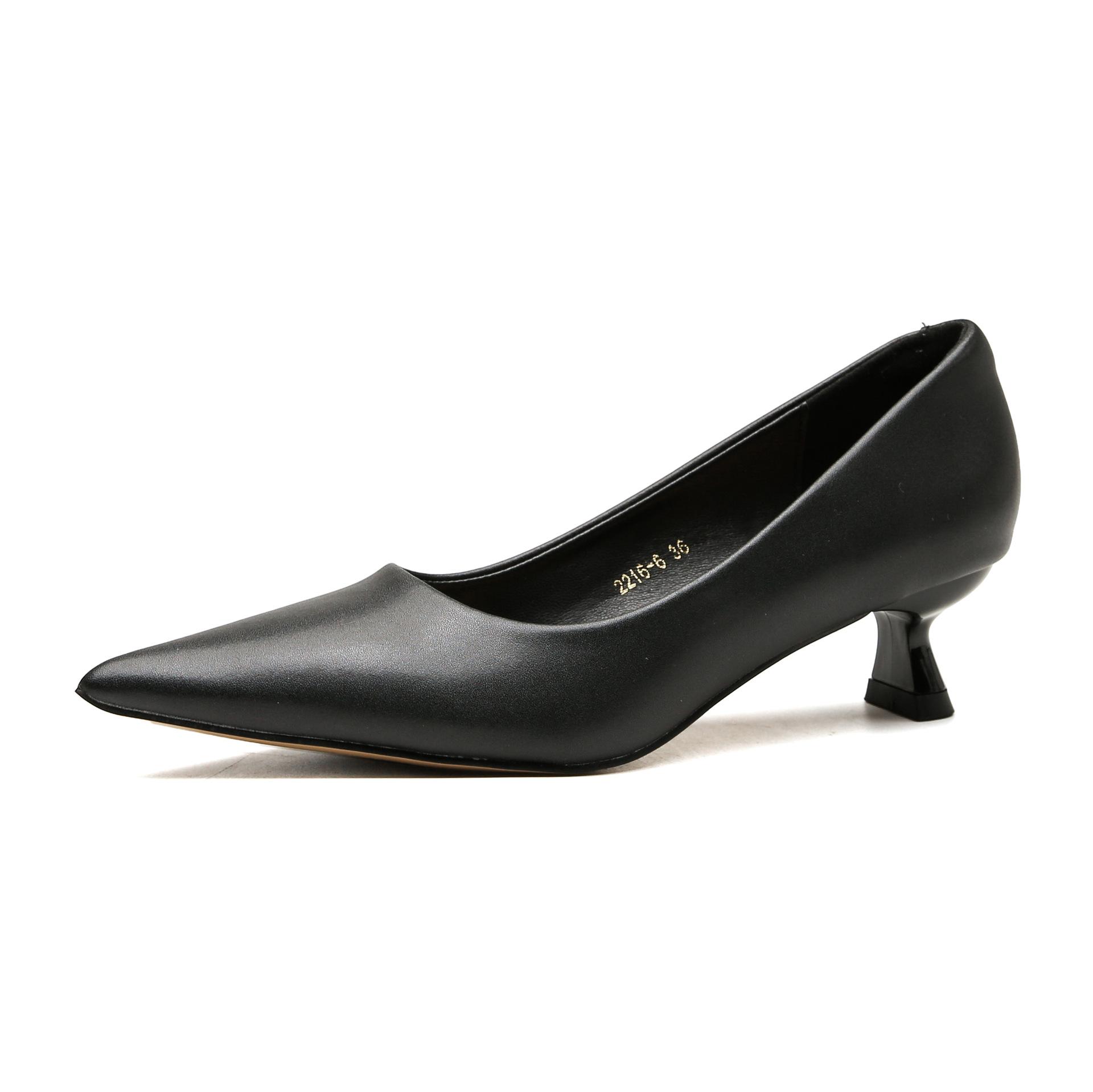 pointed head shallow mouth temperament plain single shoes women s 2025 new professional kitten heel fashion versatile retro high heels 40 чорний
pointed head shallow mouth temperament plain single shoes women s 2025 new professional kitten heel fashion versatile retro high heels 40 чорний