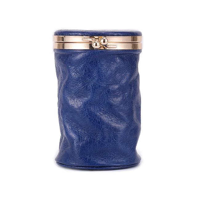 Натуральный верхний слой из масляной вощеной коровьей кожи, модный косметический чехол в форме бочонка для макияжа, мини-зеркало, сумка для губной помады
Натуральный верхний слой из масляной вощеной коровьей кожи, модный косметический чехол в форме бочонка для макияжа, мини-зеркало, сумка для губной помады