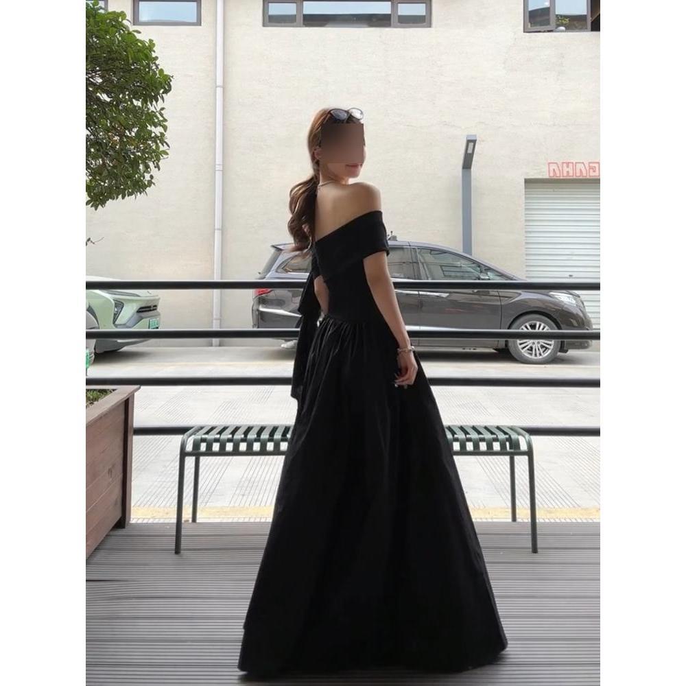 Платье с открытыми плечами, с коротким рукавом, с темпераментной талией, черное длинное платье, детское, летнее, новое S- (can be worn within 45kg)
Платье с открытыми плечами, с коротким рукавом, с темпераментной талией, черное длинное платье, детское, летнее, новое S- (can be worn within 45kg)