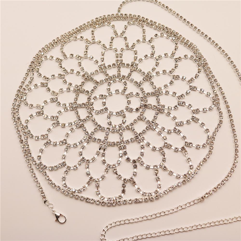 Exaggerated Masquerade Face Decoration Personality Holiday Party Spider Web Rhinestone Mask European And American Mask
Exaggerated Masquerade Face Decoration Personality Holiday Party Spider Web Rhinestone Mask European And American Mask