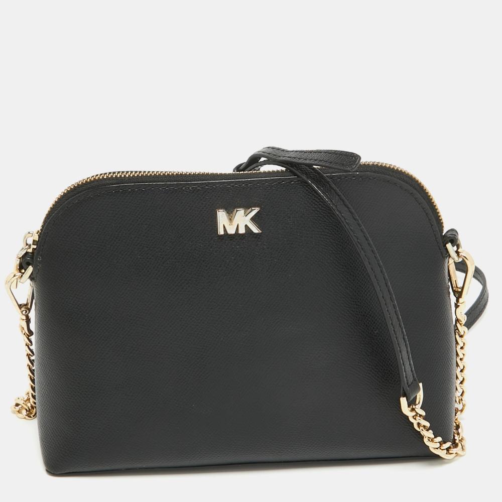 Michael Kors Leather Dome Crossbody Bag black
Michael Kors Leather Dome Crossbody Bag black