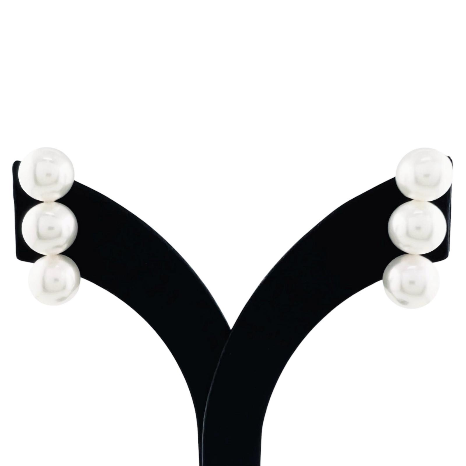 no brand Pierce White pink Women used
no brand Pierce White pink Women used
