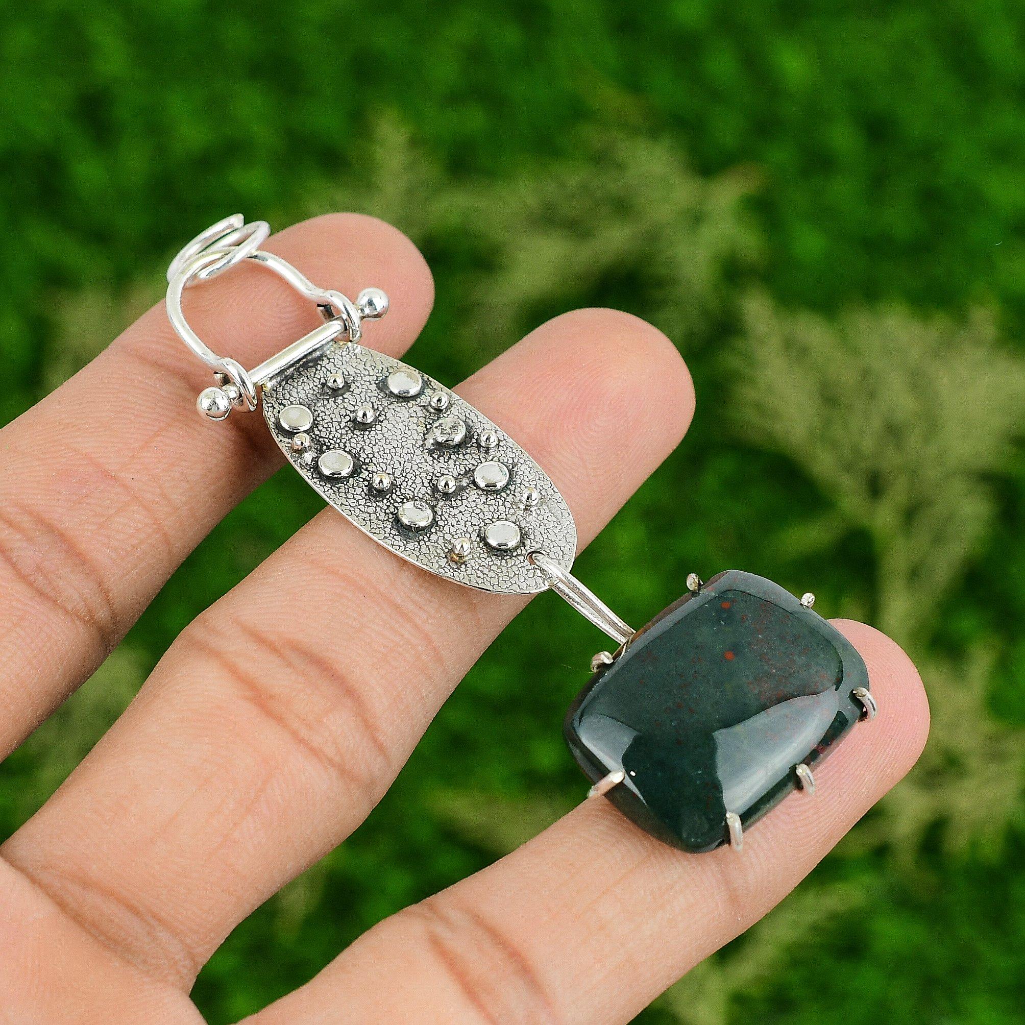 925 Silver Root Chakra Natural Bloodstone Artisan Bezel Unique Daughter Pendant
925 Silver Root Chakra Natural Bloodstone Artisan Bezel Unique Daughter Pendant