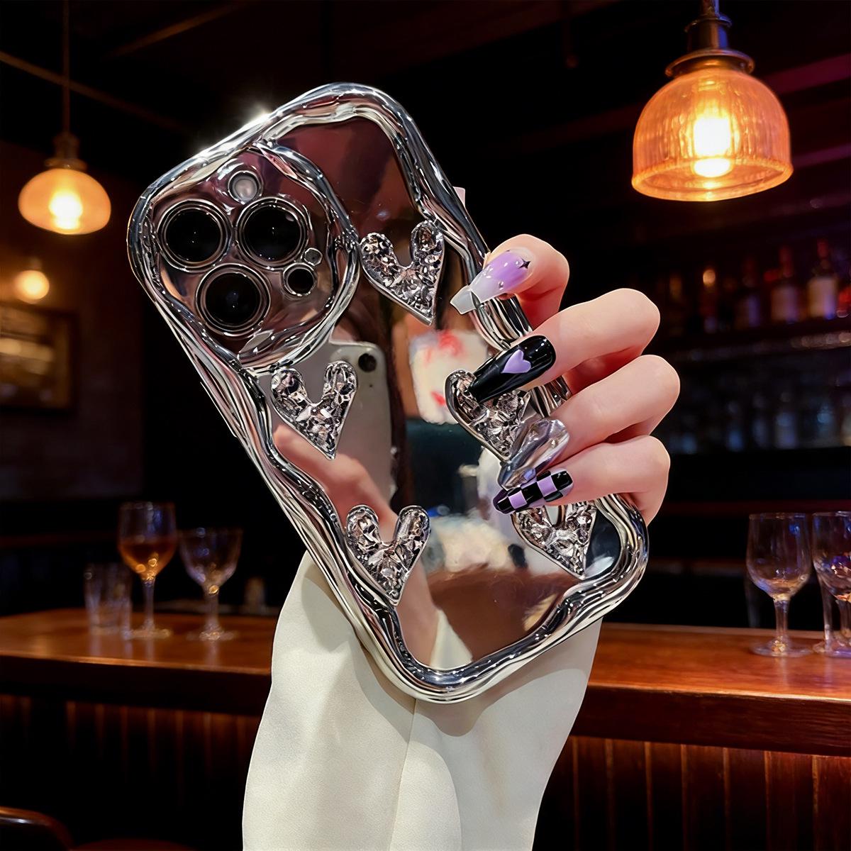 Electroplated Heart-Shaped Cream Pattern Phone Case for iPhone 17 Pro Max/15/14/11/6 iPhone 13 Pro Max
Electroplated Heart-Shaped Cream Pattern Phone Case for iPhone 17 Pro Max/15/14/11/6 iPhone 13 Pro Max
