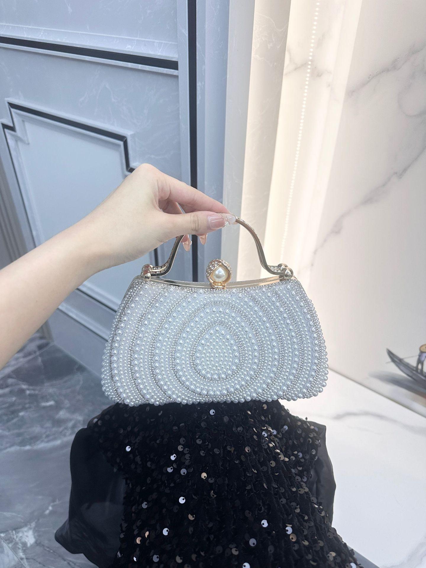 Diamond Tote Pearl Dinner Bag Shoulder Crossbody Bag Clutch Bag Wallet
Diamond Tote Pearl Dinner Bag Shoulder Crossbody Bag Clutch Bag Wallet