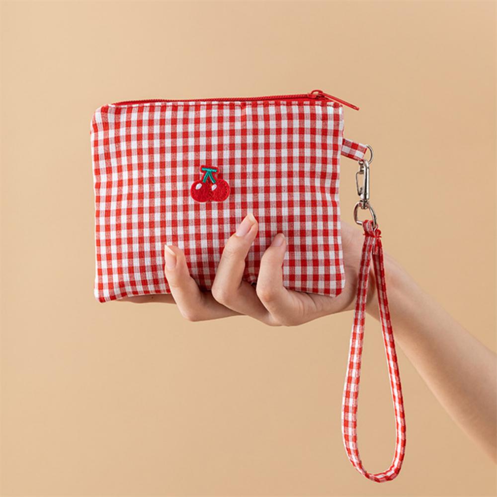 Cherry Canvas Makeup Bag Portable Red Plaid Large Capacity Cosmetics Lipstick Storage Bag Pouch Zipper Toiletry Handbag красный
Cherry Canvas Makeup Bag Portable Red Plaid Large Capacity Cosmetics Lipstick Storage Bag Pouch Zipper Toiletry Handbag красный