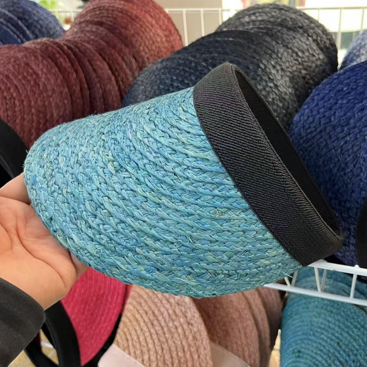 Lafite empty top sunshade sunscreen cycling hat face cover straw hat women s summer fashion headband duck tongue sun hat небо синє кольору
Lafite empty top sunshade sunscreen cycling hat face cover straw hat women s summer fashion headband duck tongue sun hat небо синє кольору
