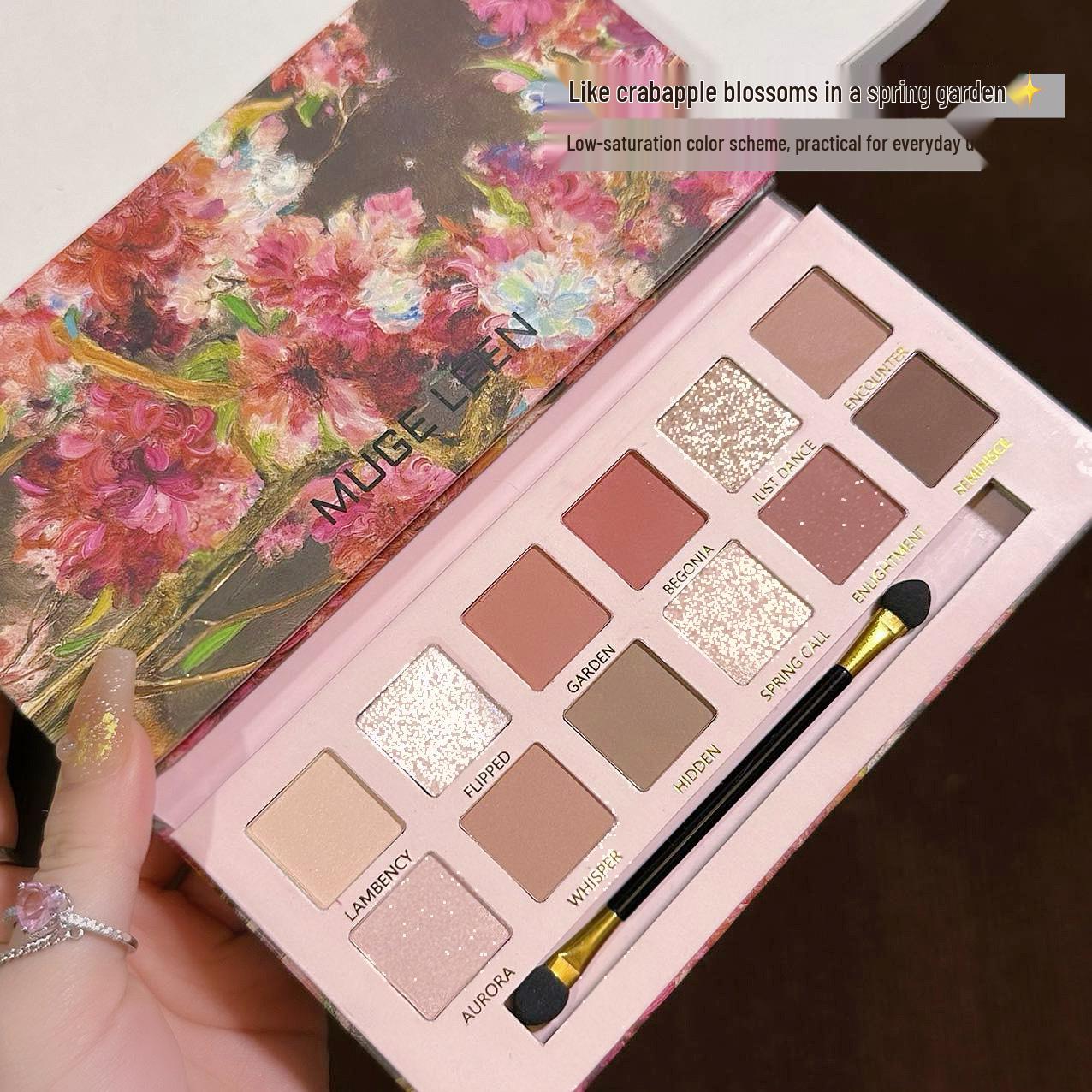Twelve-Color Begonia Flower Eyeshadow Palette: Pink-Brown Shimmer Matte, Earth Tone, Low Saturation
Twelve-Color Begonia Flower Eyeshadow Palette: Pink-Brown Shimmer Matte, Earth Tone, Low Saturation
