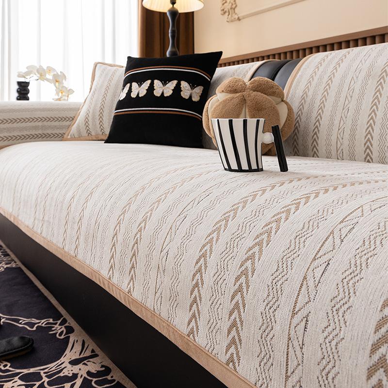 New Anti-Cat Scratch French Sofa Cushion, Universal Non-Slip Seat Cushion In All Seasons, Simple Sofa Cover Cover Cloth Towel 70*70cm
New Anti-Cat Scratch French Sofa Cushion, Universal Non-Slip Seat Cushion In All Seasons, Simple Sofa Cover Cover Cloth Towel 70*70cm