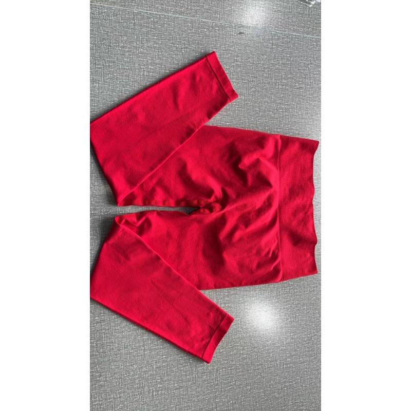 Женские брюки для йоги, фитнес-одежда, новые спортивные фитнес-брюки, персиковые ягодицы, бесшовные, облегающие, спортивные брюки для бега S (suitable for weight 90-110)
Женские брюки для йоги, фитнес-одежда, новые спортивные фитнес-брюки, персиковые ягодицы, бесшовные, облегающие, спортивные брюки для бега S (suitable for weight 90-110)