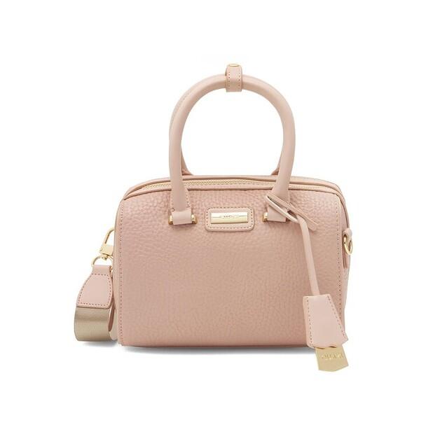 Сумка QUAZI MQT-B-002-04 розовый
Сумка QUAZI MQT-B-002-04 розовый