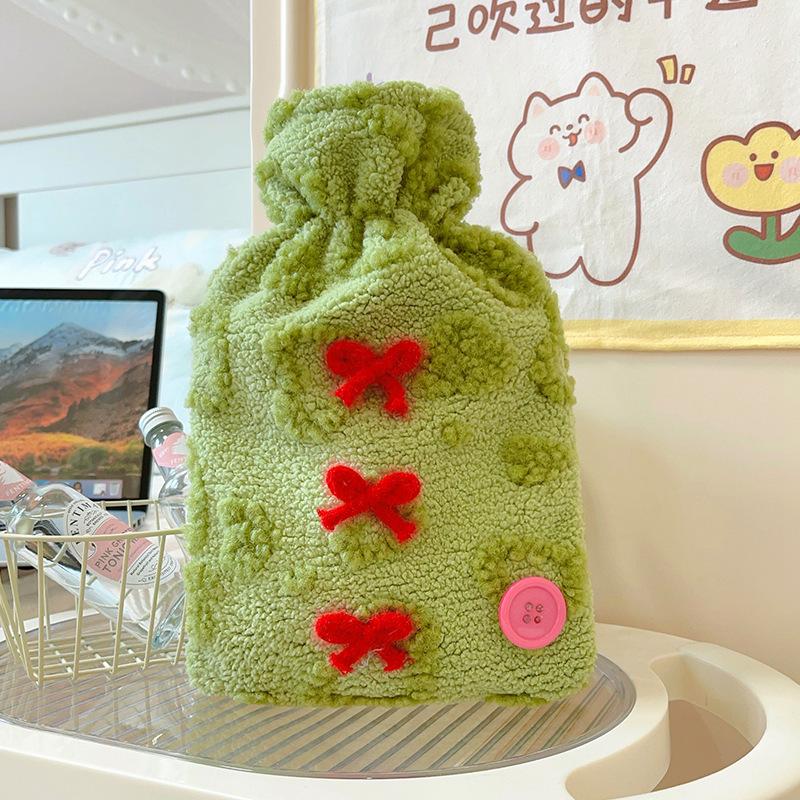 Winter dopamine hot water bag doll hand warmer pillow plush toy girl hand covering doll birthday gift doll 28cm зелёный
Winter dopamine hot water bag doll hand warmer pillow plush toy girl hand covering doll birthday gift doll 28cm зелёный