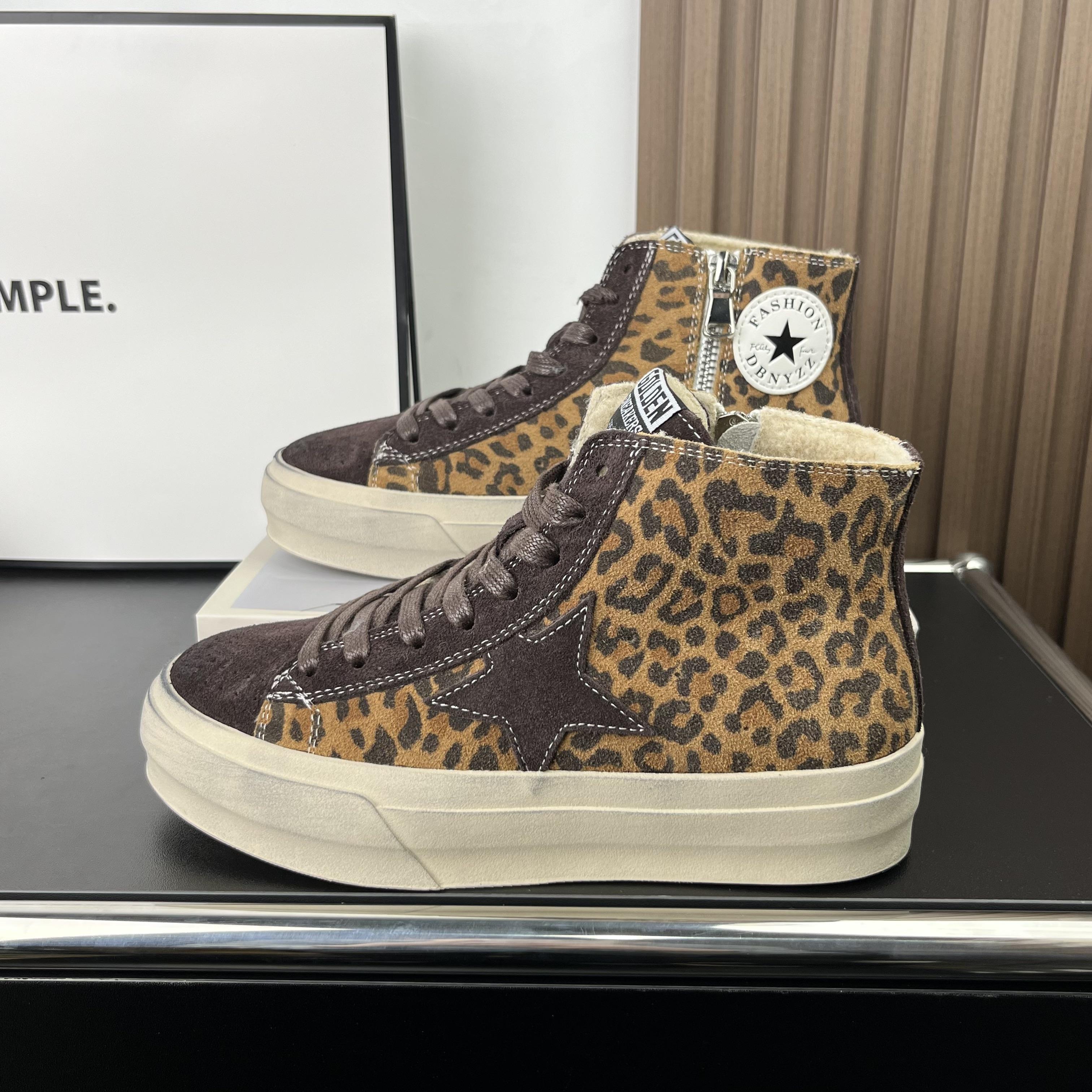 Winter leather leopard print high-top velvet warm high-top stars small dirty shoes women s tide cool flat casual shoes 40
Winter leather leopard print high-top velvet warm high-top stars small dirty shoes women s tide cool flat casual shoes 40