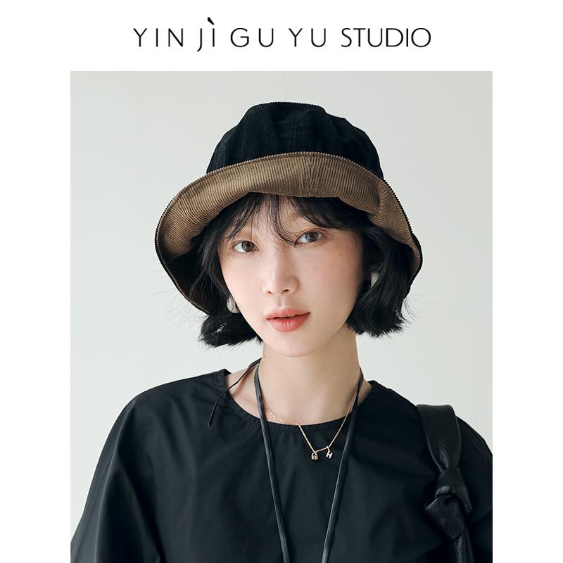 Оригинальная вельветовая панама с завязками на шнурке от дизайнера Yin Ji Gu Yu, универсальная двухсторонняя шляпа-тазик для женщин на осень и зиму 53-60Cm (adjustable) темно-зеленого
Оригинальная вельветовая панама с завязками на шнурке от дизайнера Yin Ji Gu Yu, универсальная двухсторонняя шляпа-тазик для женщин на осень и зиму 53-60Cm (adjustable) темно-зеленого