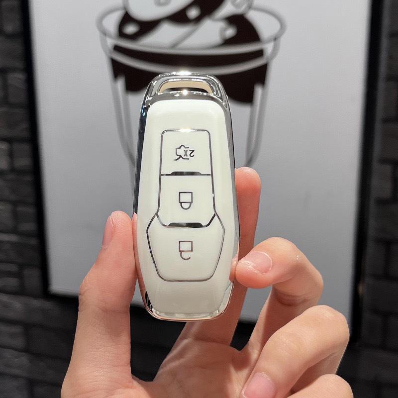 TPU Protective Key Shell for Ford: Focus, Mondeo, Escort, Kuga, Edge, Ecosport.
TPU Protective Key Shell for Ford: Focus, Mondeo, Escort, Kuga, Edge, Ecosport.