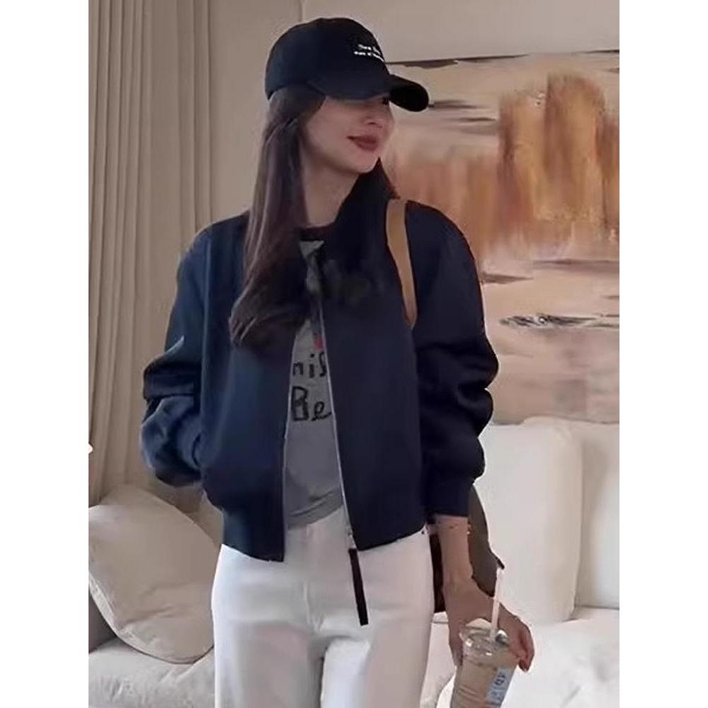 Spring 2025 Women s American Style Round Neck Baseball Jacket - Casual, High-End, Age-Reducing Cardigan Top XL (60-70 kg) темно-синього кольору
Spring 2025 Women s American Style Round Neck Baseball Jacket - Casual, High-End, Age-Reducing Cardigan Top XL (60-70 kg) темно-синього кольору