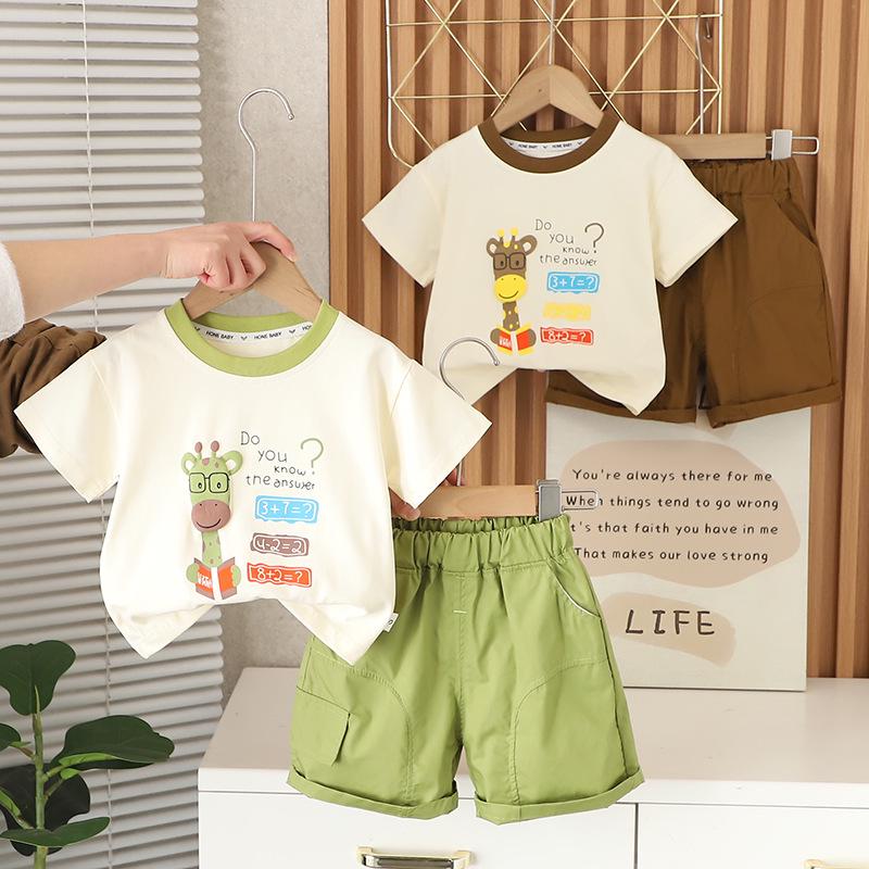 2025 Summer Boys Fashionable Math Giraffe Two-Piece Set: Short Sleeve Top and Shorts. 100cm
2025 Summer Boys Fashionable Math Giraffe Two-Piece Set: Short Sleeve Top and Shorts. 100cm