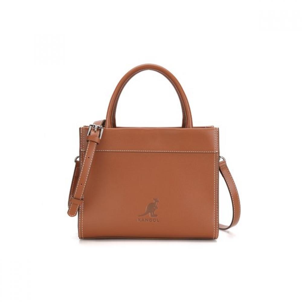 Kangol Luna Tote Bag 3991 Tan OS
Kangol Luna Tote Bag 3991 Tan OS