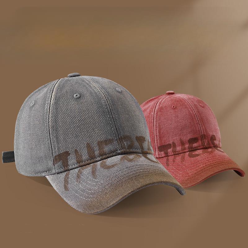 American Baseball Cap Sun Hat Letters Graffiti Fashionable and Versatile Men and Women Outdoor Curved Brim Soft Top Baseball Hat Adjustable
American Baseball Cap Sun Hat Letters Graffiti Fashionable and Versatile Men and Women Outdoor Curved Brim Soft Top Baseball Hat Adjustable
