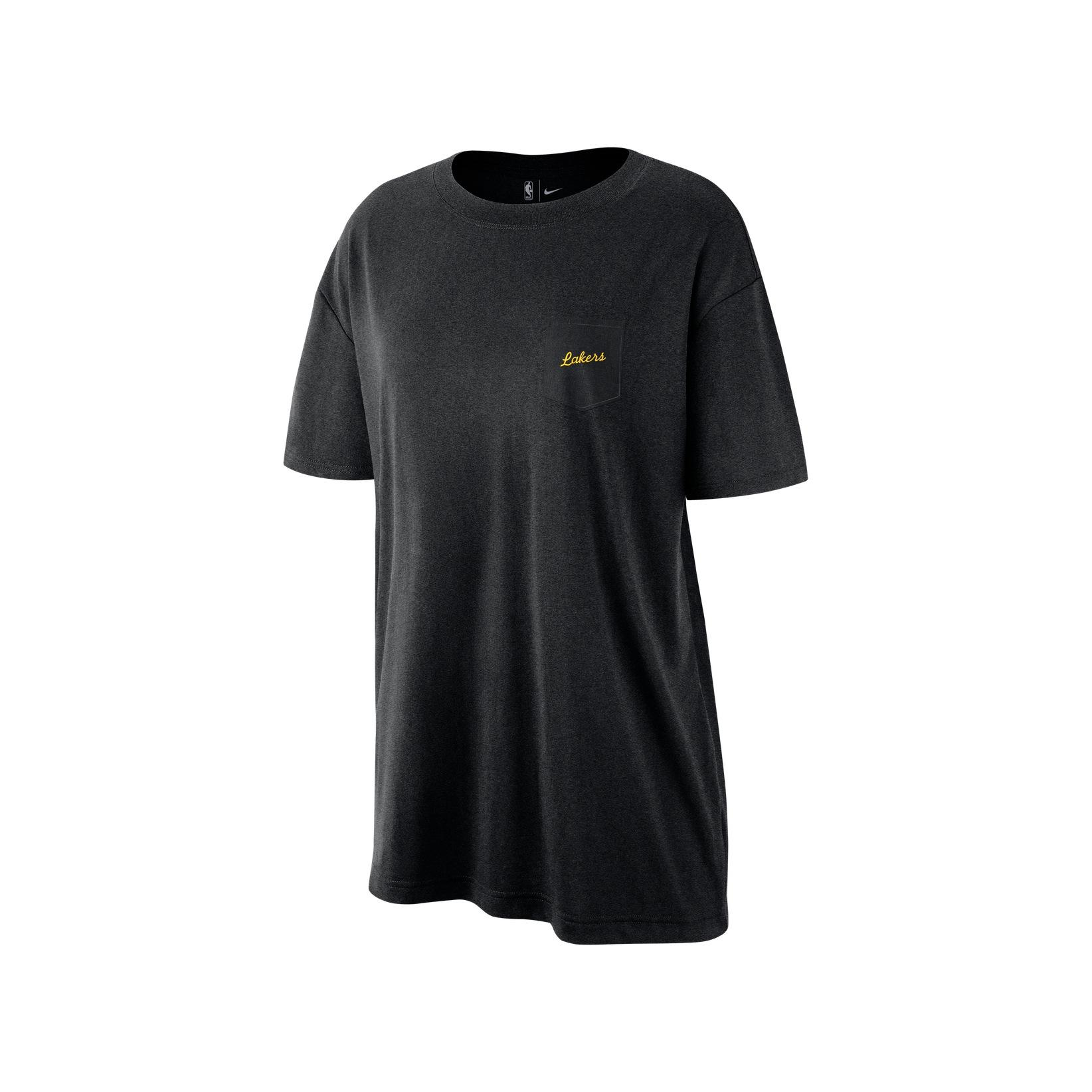 Nike X NBA Collaboration Los Angeles Lakers Sports Casual Pocket Short Sleeve T-Shirt Women T-Shirt Black NKAPFA21TE10519LAL 2XL
Nike X NBA Collaboration Los Angeles Lakers Sports Casual Pocket Short Sleeve T-Shirt Women T-Shirt Black NKAPFA21TE10519LAL 2XL