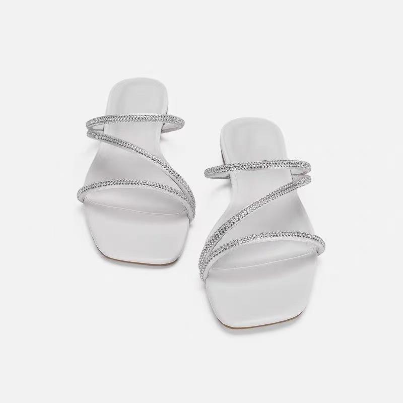 Туфли-шлепанцы с квадратным носком, открытым носком, плоской подошвой, ленивым темпераментом, универсальные сандалии, женская летняя обувь, модные сандалии 41
Туфли-шлепанцы с квадратным носком, открытым носком, плоской подошвой, ленивым темпераментом, универсальные сандалии, женская летняя обувь, модные сандалии 41