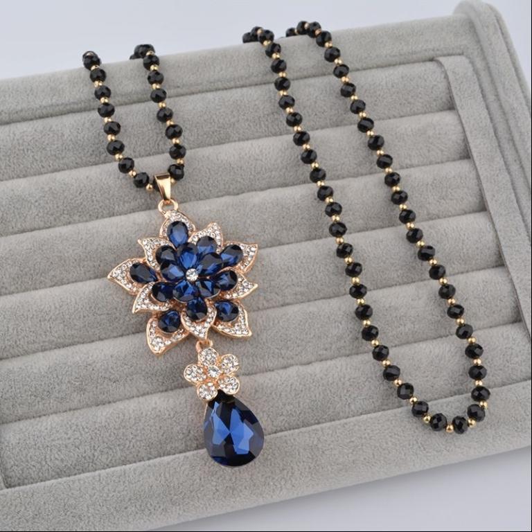 Модное простое ожерелье с кристаллами, новая цепочка для свитера, длинная женская подвеска с цветком, аксессуары для одежды Джокера, подвеска в виде розы
Модное простое ожерелье с кристаллами, новая цепочка для свитера, длинная женская подвеска с цветком, аксессуары для одежды Джокера, подвеска в виде розы