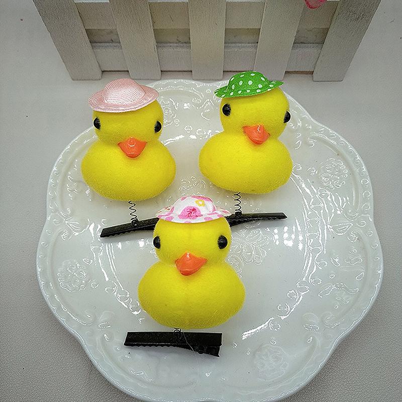 2Pcs Cartoon Funny Children 3D Little Yellow Duck Plush Hairpin Fashion Animal Duckbill Clip Accessories Headwear Party Gifts
2Pcs Cartoon Funny Children 3D Little Yellow Duck Plush Hairpin Fashion Animal Duckbill Clip Accessories Headwear Party Gifts