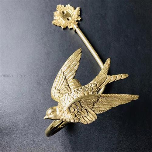Modern Brass Curtain Hook Gold Swallow Fan Shape Curtain Holdbacks Wall Mounted Decoration Curtain Hanger for Living Room
Modern Brass Curtain Hook Gold Swallow Fan Shape Curtain Holdbacks Wall Mounted Decoration Curtain Hanger for Living Room