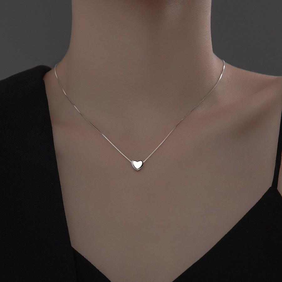 Titanium Steel Minimalist Heart Pendant Necklace – Women s Light Luxury, Non-Fading, Cool Style Clavicle Chain
Titanium Steel Minimalist Heart Pendant Necklace – Women s Light Luxury, Non-Fading, Cool Style Clavicle Chain