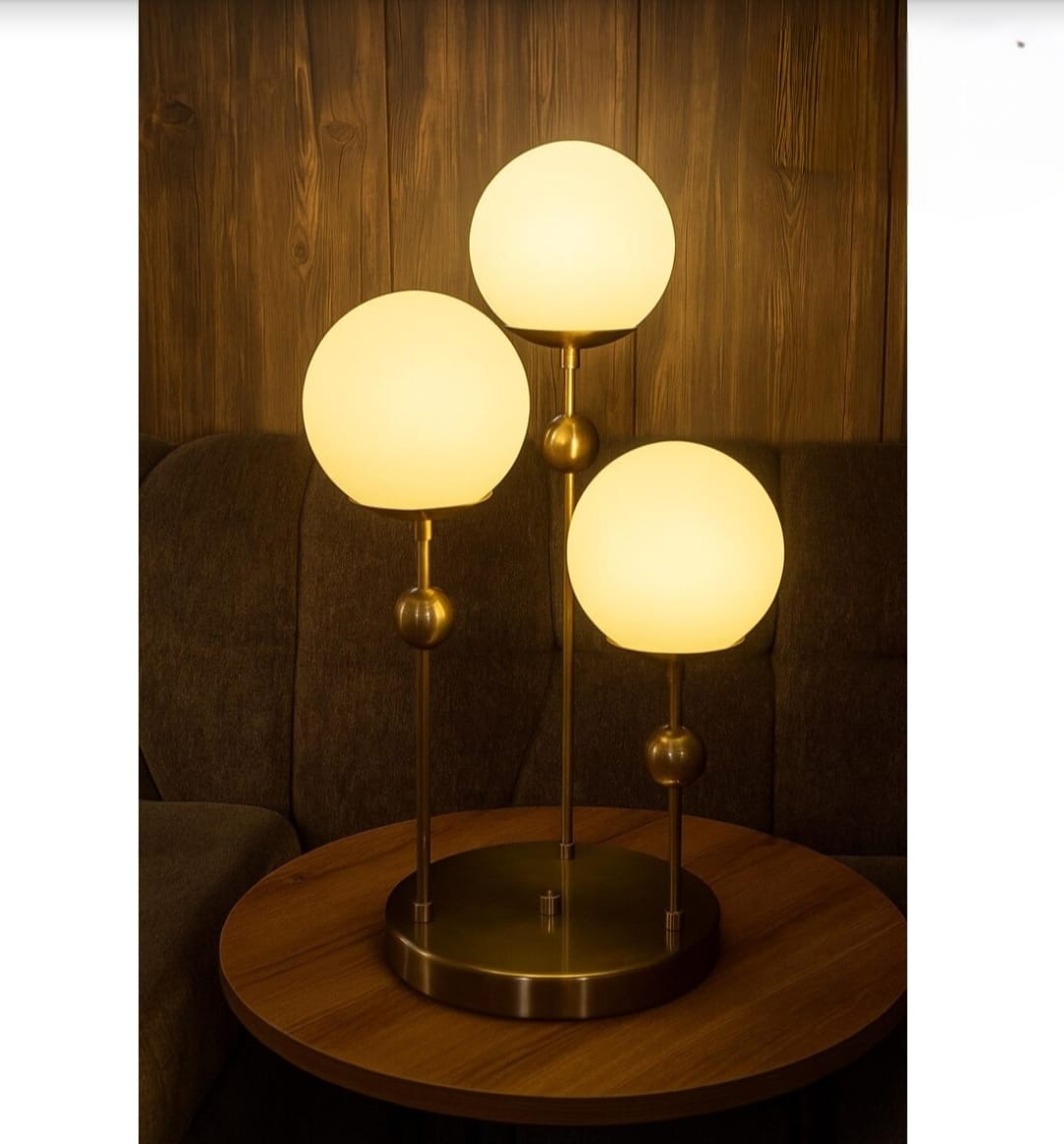 Mid Century Modern Brass Globe Table Lamp Triple Opal Glass Ball Light Art Deco Desk Lamp Handmade Vintage Bedside Living Room Lighting
Mid Century Modern Brass Globe Table Lamp Triple Opal Glass Ball Light Art Deco Desk Lamp Handmade Vintage Bedside Living Room Lighting