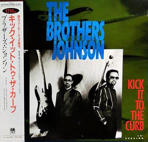 12-дюймовая пластинка BROTHERS JOHNSON - Kick It To The Curb C12Y3239 A&M 1998 Япония Соул/Фанк Б/У
12-дюймовая пластинка BROTHERS JOHNSON - Kick It To The Curb C12Y3239 A&M 1998 Япония Соул/Фанк Б/У