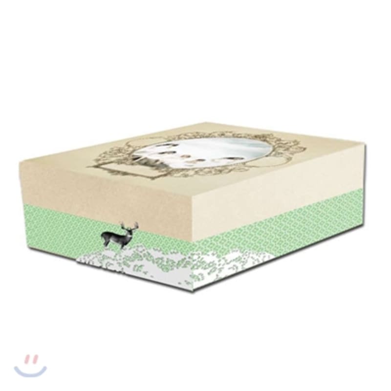 Kara 2011 Season Greetings Kara Dice: Diary + Desk Calendar + Sticker + Postcard + Clear File (Limited Edition)
Kara 2011 Season Greetings Kara Dice: Diary + Desk Calendar + Sticker + Postcard + Clear File (Limited Edition)