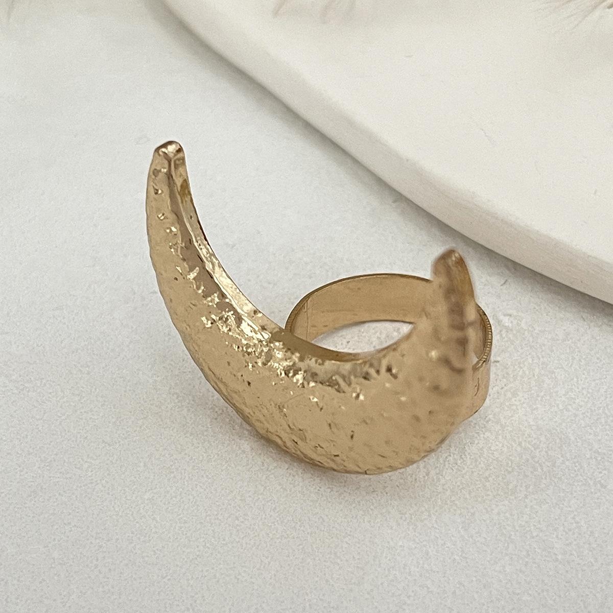 Ретро, кругле відкривається кільце для жінок, чоловіків, старовинні панк-модні прикраси, геометричні тривимірні великі кільця з місячними квітами
Ретро, кругле відкривається кільце для жінок, чоловіків, старовинні панк-модні прикраси, геометричні тривимірні великі кільця з місячними квітами