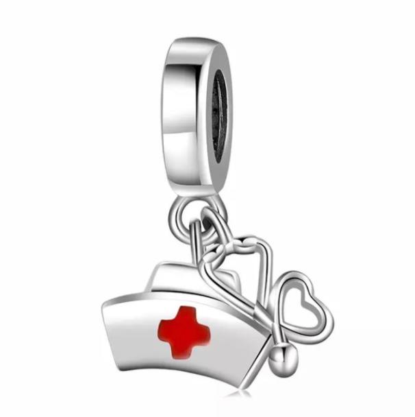S925 серебро врачи медсестры медицинские машины скорой помощи кулон из бисера Diy Fit оригинальный браслет-подвеска женские модные украшения
S925 серебро врачи медсестры медицинские машины скорой помощи кулон из бисера Diy Fit оригинальный браслет-подвеска женские модные украшения