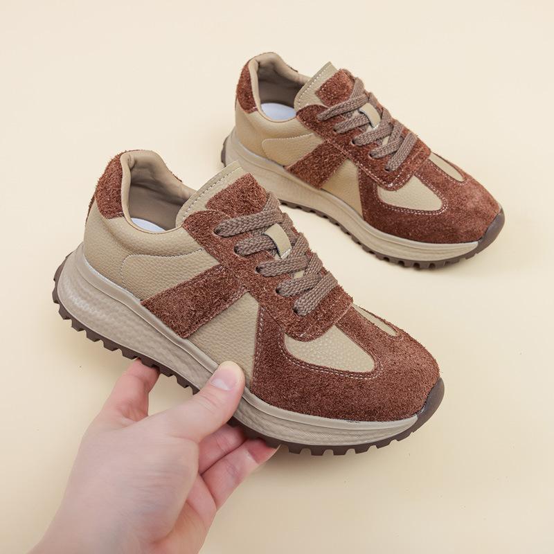 The first layer of cowhide women s spring new sports and leisure shoes versatile and lightweight little white shoes dad shoes women 40
The first layer of cowhide women s spring new sports and leisure shoes versatile and lightweight little white shoes dad shoes women 40