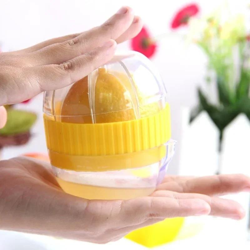 Kitchen Convenience Small Tools PP New Multifunctional Lemon Juicer Manual Juicer Juice Squeezing Artifact Portable Accessories A
Kitchen Convenience Small Tools PP New Multifunctional Lemon Juicer Manual Juicer Juice Squeezing Artifact Portable Accessories A