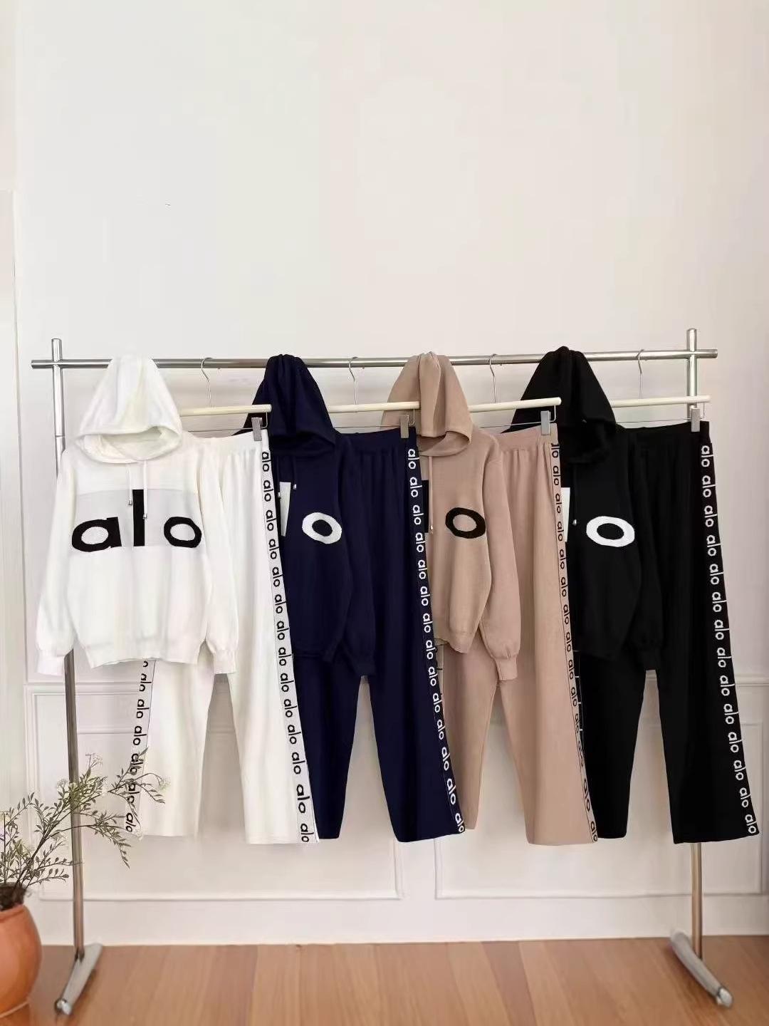 2026 Autumn/Winter High-Quality Knit Set: Long Sleeve Jacket & Wide Leg Pants Two-Piece One Size темно-синий
2026 Autumn/Winter High-Quality Knit Set: Long Sleeve Jacket & Wide Leg Pants Two-Piece One Size темно-синий