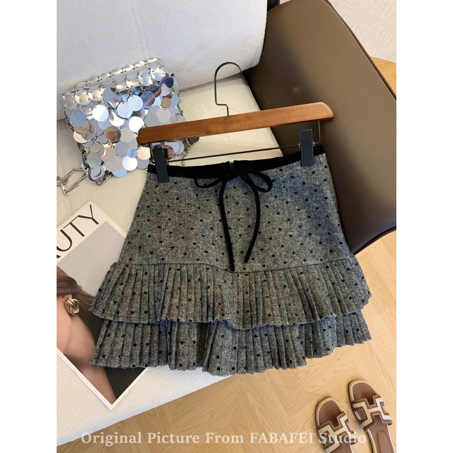 Plus Size Grey Heart Polka Dot Pleated Skirt for Women - Spring Thick A-line Cake Mini Skirt 2XL
Plus Size Grey Heart Polka Dot Pleated Skirt for Women - Spring Thick A-line Cake Mini Skirt 2XL