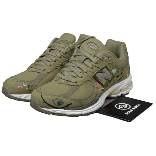 New Balance 2002R x Bryant Giles What Now 2022 - M2002RAG EU 42.5 зелений
New Balance 2002R x Bryant Giles What Now 2022 - M2002RAG EU 42.5 зелений