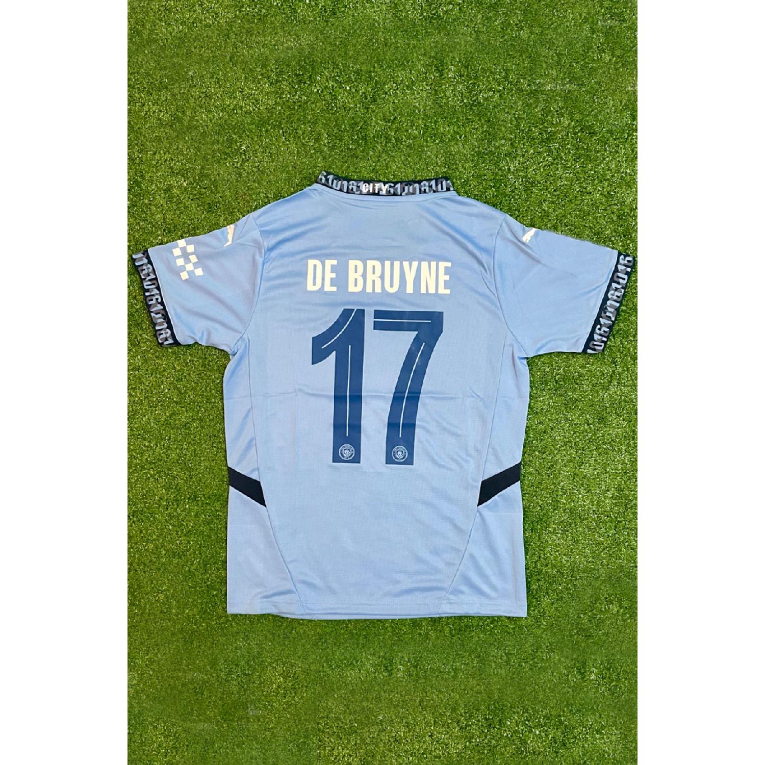 Daybal Kevin De Bruyne 2024/25 Новый сезон с коротким рукавом Домашняя синяя майка S синий
Daybal Kevin De Bruyne 2024/25 Новый сезон с коротким рукавом Домашняя синяя майка S синий